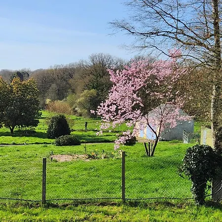La Petite Maison A La Campagne Guer Buitenkant foto